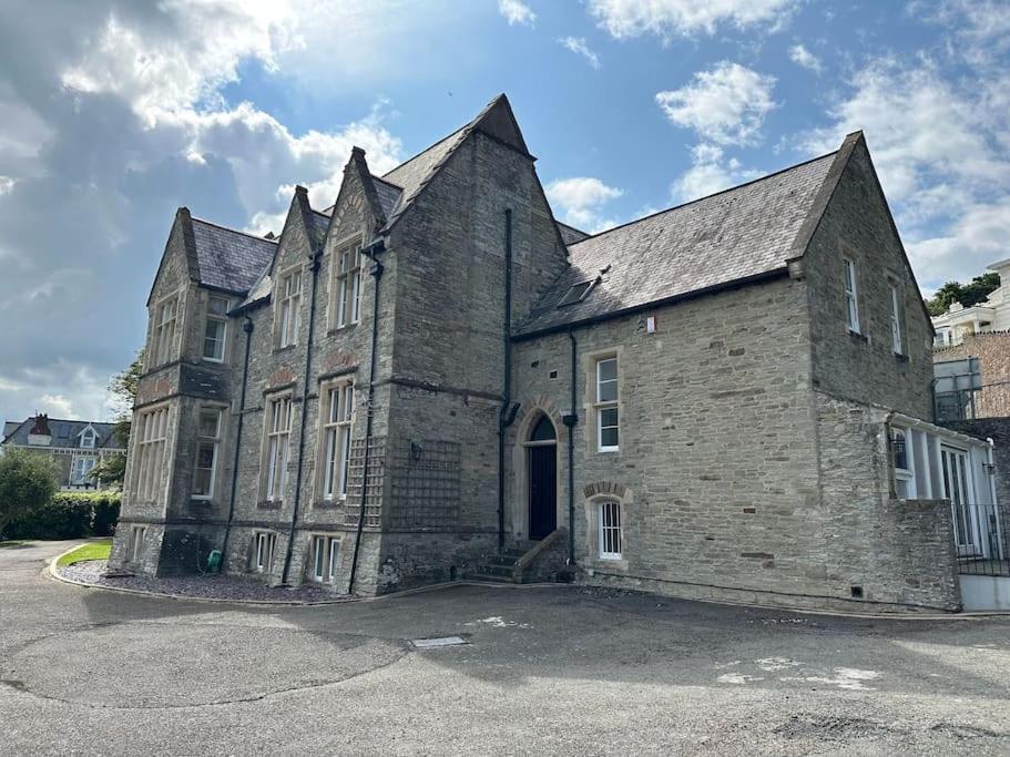 Villa The Old Vicarage Ilfracombe Exterior foto